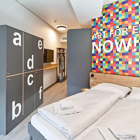 Hotell Meininger West Köln
