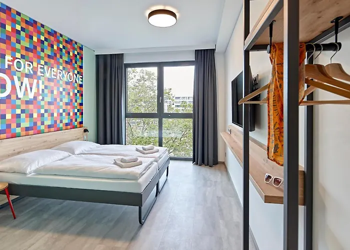 Hotel Meininger West *