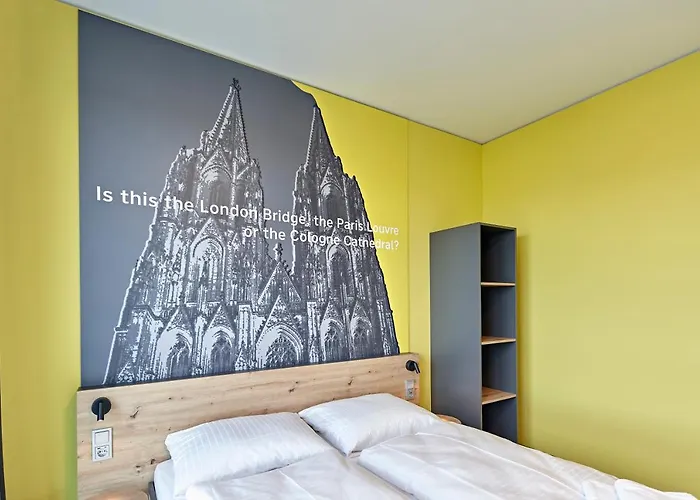 Hotel Meininger West