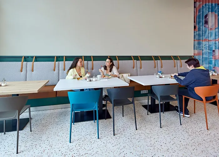 Meininger West * 쾰른