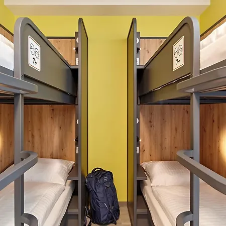 Meininger West * Cologne