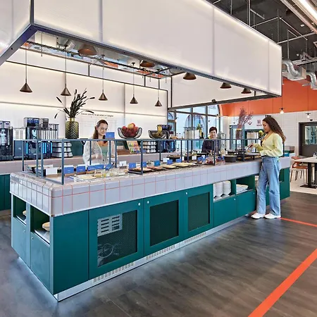 Meininger West Hotel Cologne